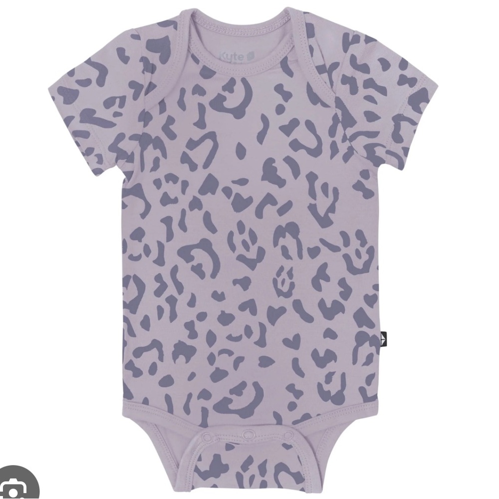 Kyte Short Sleeve Taro Leopard 3-6
